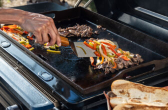 Traeger constructed a smaller Flatrock griddle for smaller outside areas