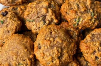 ZUCCHINI OATMEAL COOKIES – The Southern Woman Cooks