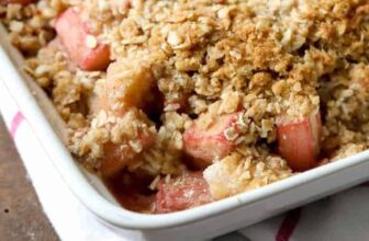 Rhubarb Crisp